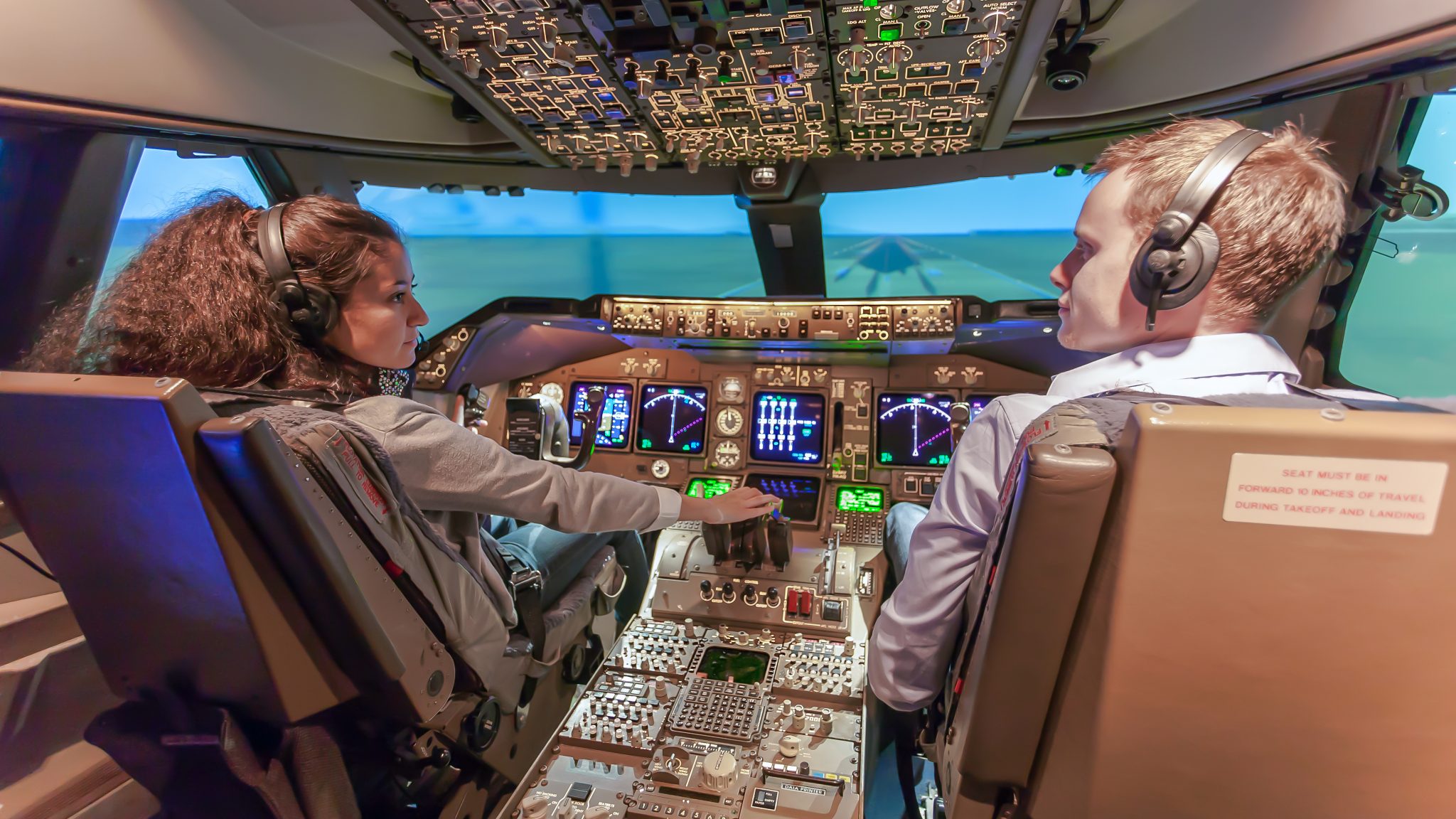 CAERDAV LAUNCHES NEW APS MCC COURSE FOR PILOTS Caerdav