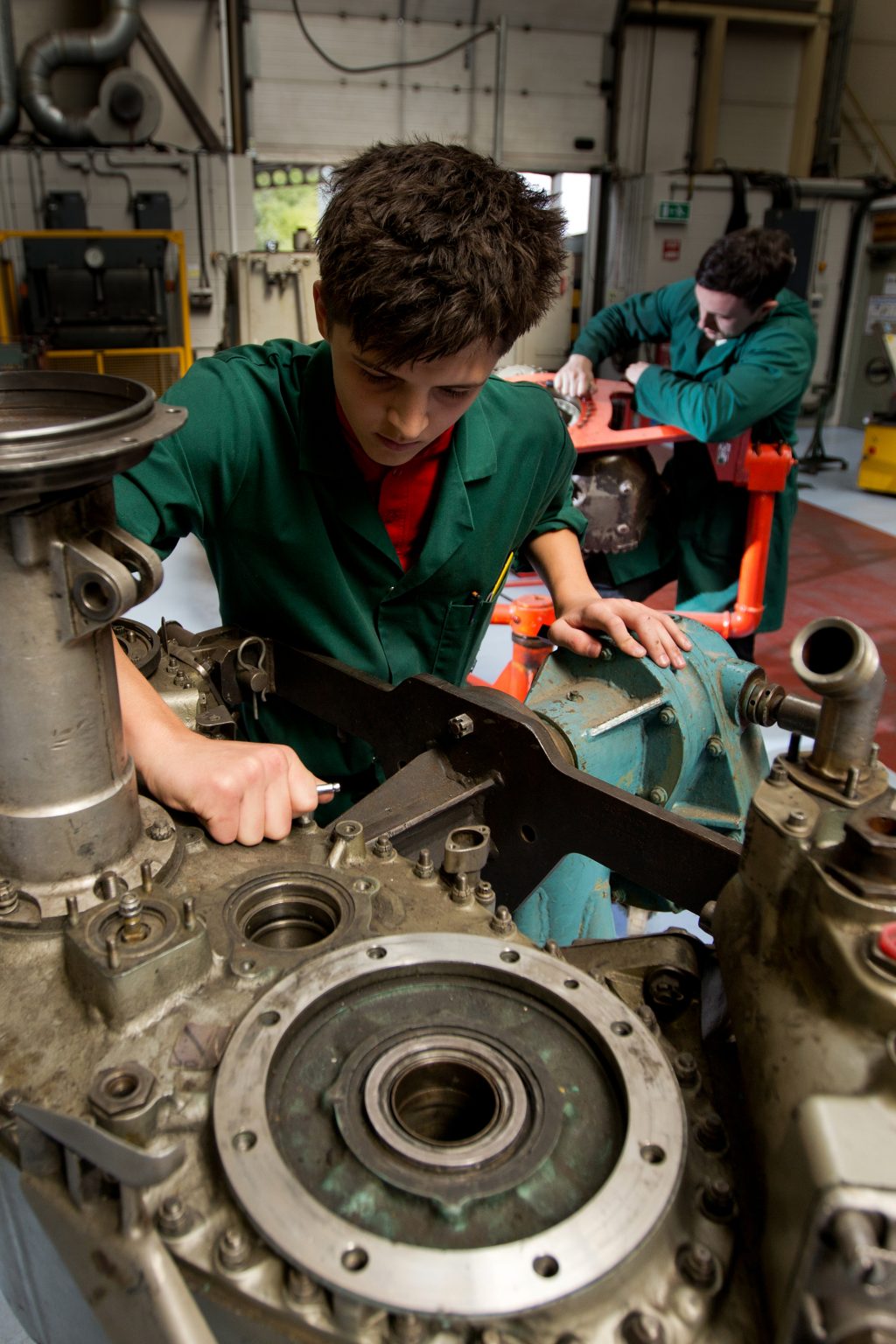 06401CaerdavLevel3AircraftMaintenanceApprenticeshipProgramme