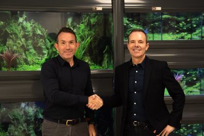 047-02-CASCO-Pet-Wayne-Kemp-and-Matthew-Bubear