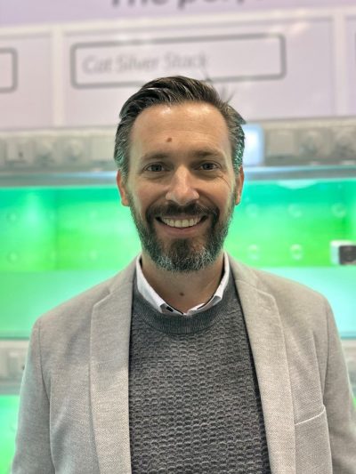 067-03-CASCO-Pet-at-VMX-25