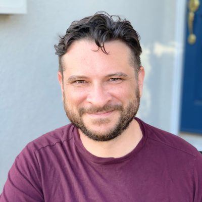 086-01-CASCO-Pet-Avi-Solomon