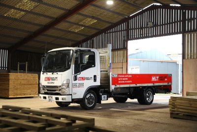 037-01-Isuzu-Truck-Main-Line-Timber