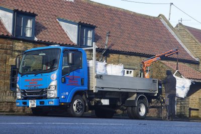 006-03-Isuzu-Truck-Sam-Wilkinson-Solid-Fuels