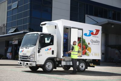 023-03-Isuzu-Truck-JJ-Foodservice