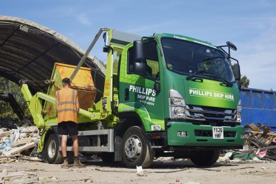 029-02-Isuzu-Truck-Phillips-Waste-Management