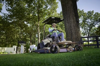 009-01-MICHELIN-X-Tweel-Grasshopper