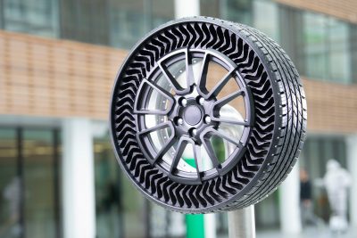 338-02-Michelin-Turning-Plastic-Waste-Into-Premium-Tyres