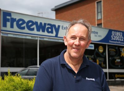 126-02-Michelin-Freeway-Tyre-&-Exhaust-Centre-NTDA-Small-Tyre-Retailer-of-the-Year