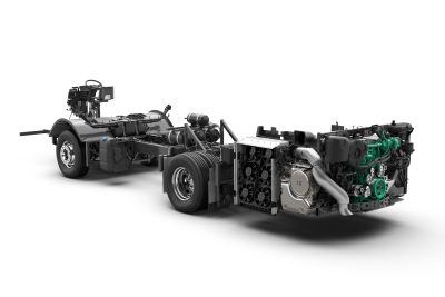 072-02-Volvo-Buses-UNVI-XL-first-orders