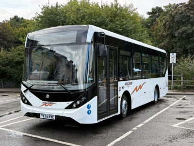 143-01-Wheely-Safe-Williams-Coaches