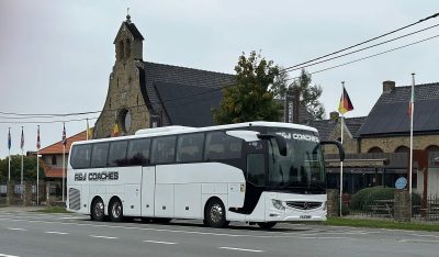 147-02-Wheely-Safe-R&J-Coaches